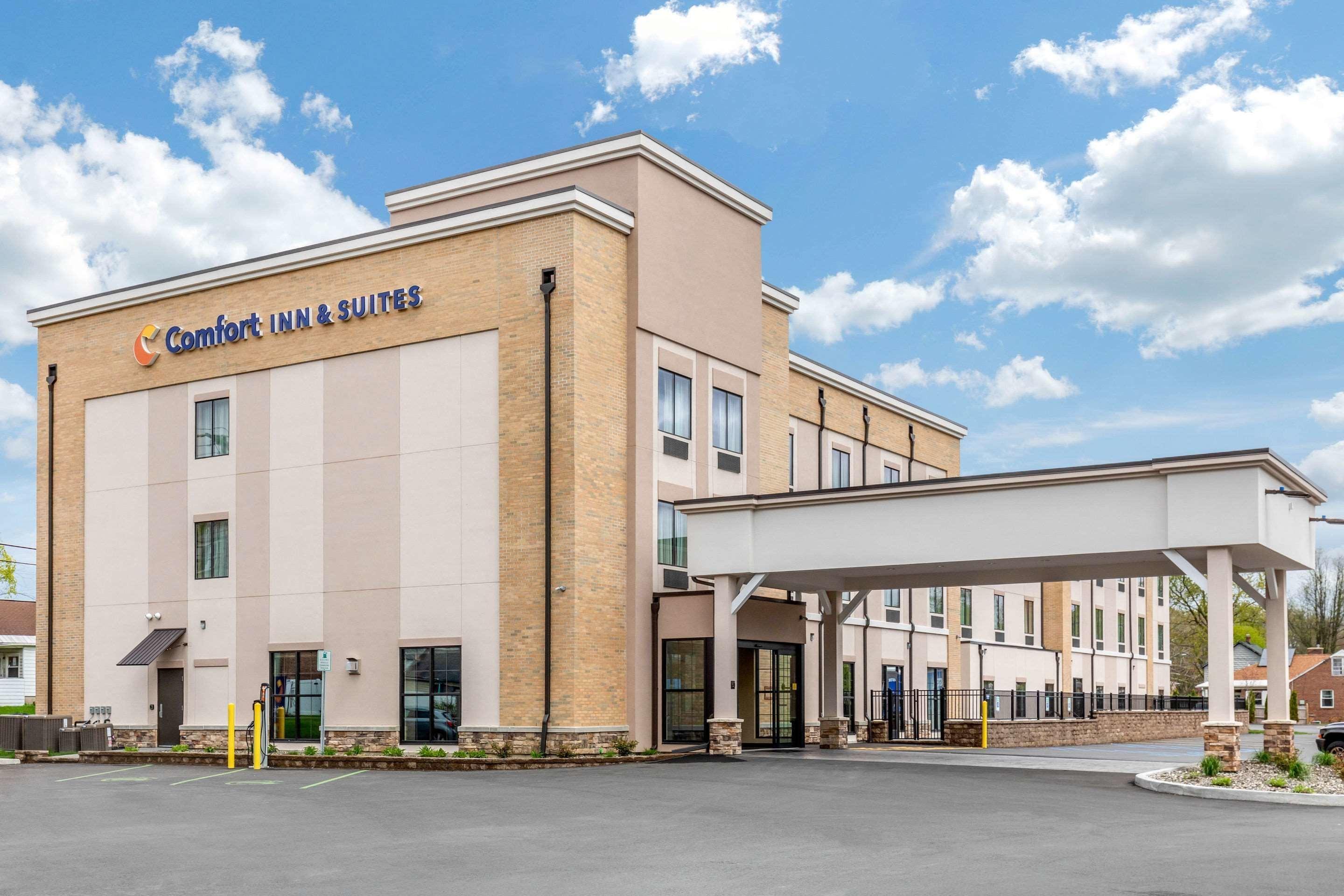 4 Comfort Brand Hotels in Upstate New York Worth Booking