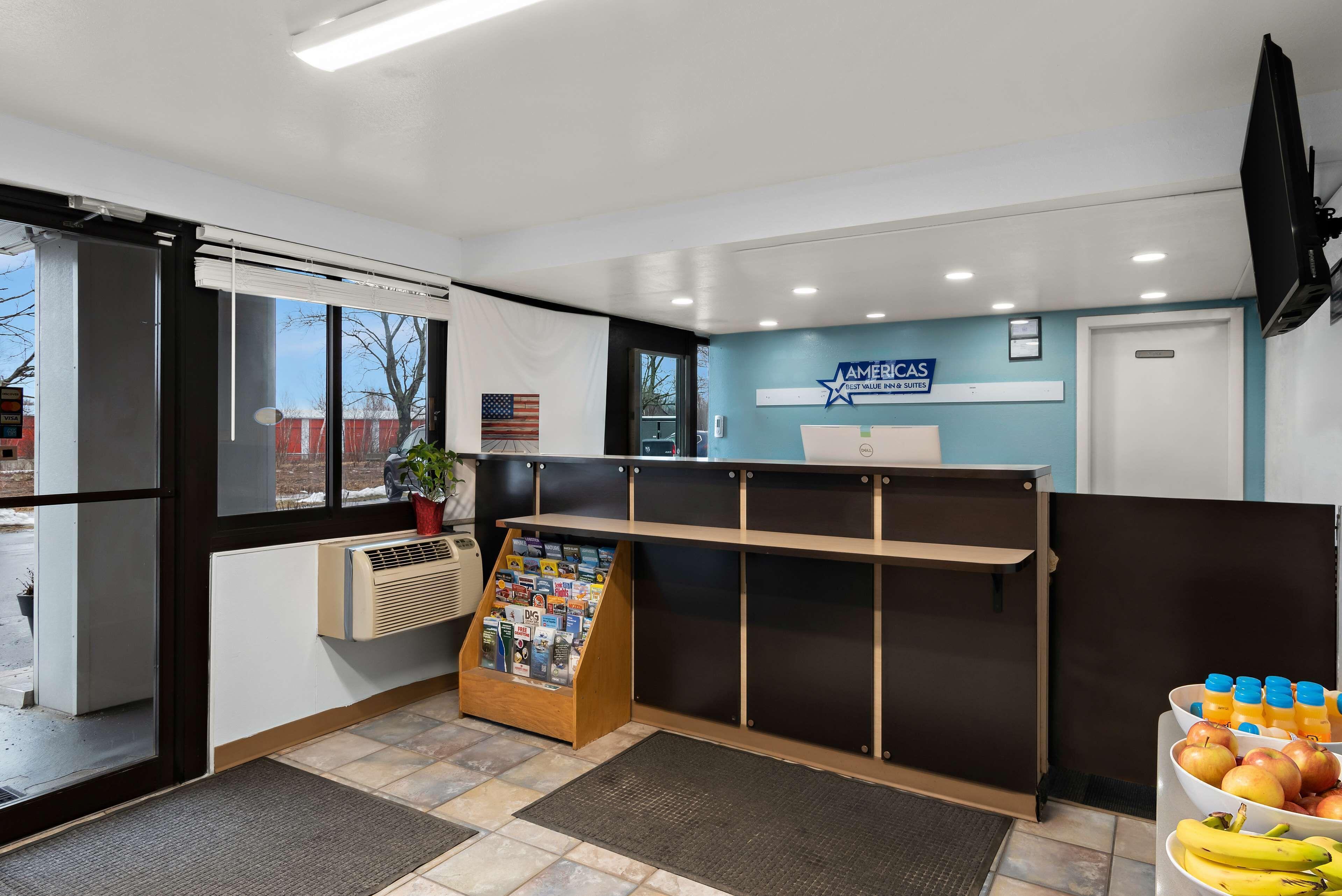 5 Smart Airport Hotels Near Bangor Auditorium to Book