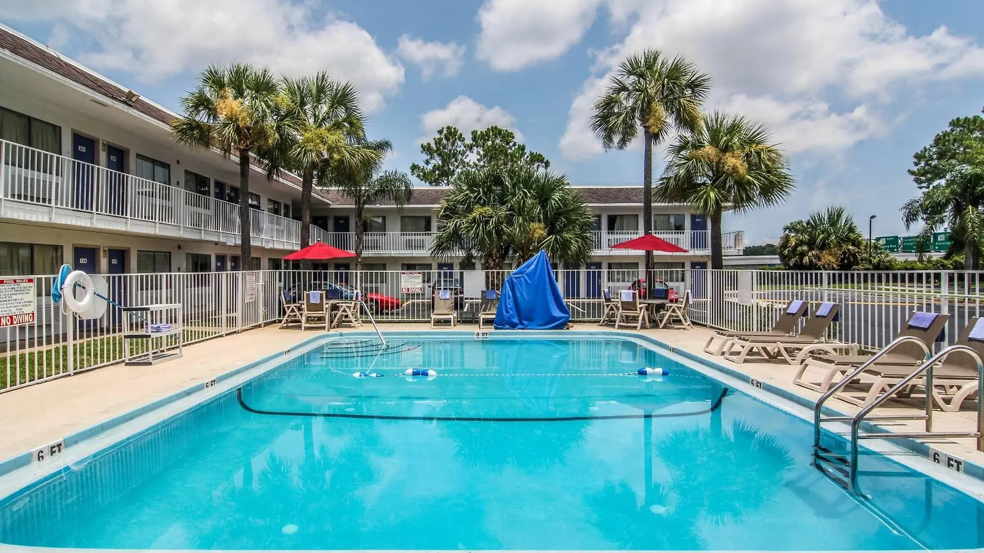Staying Near Stockton Park: 10 Jacksonville Hotels Compared