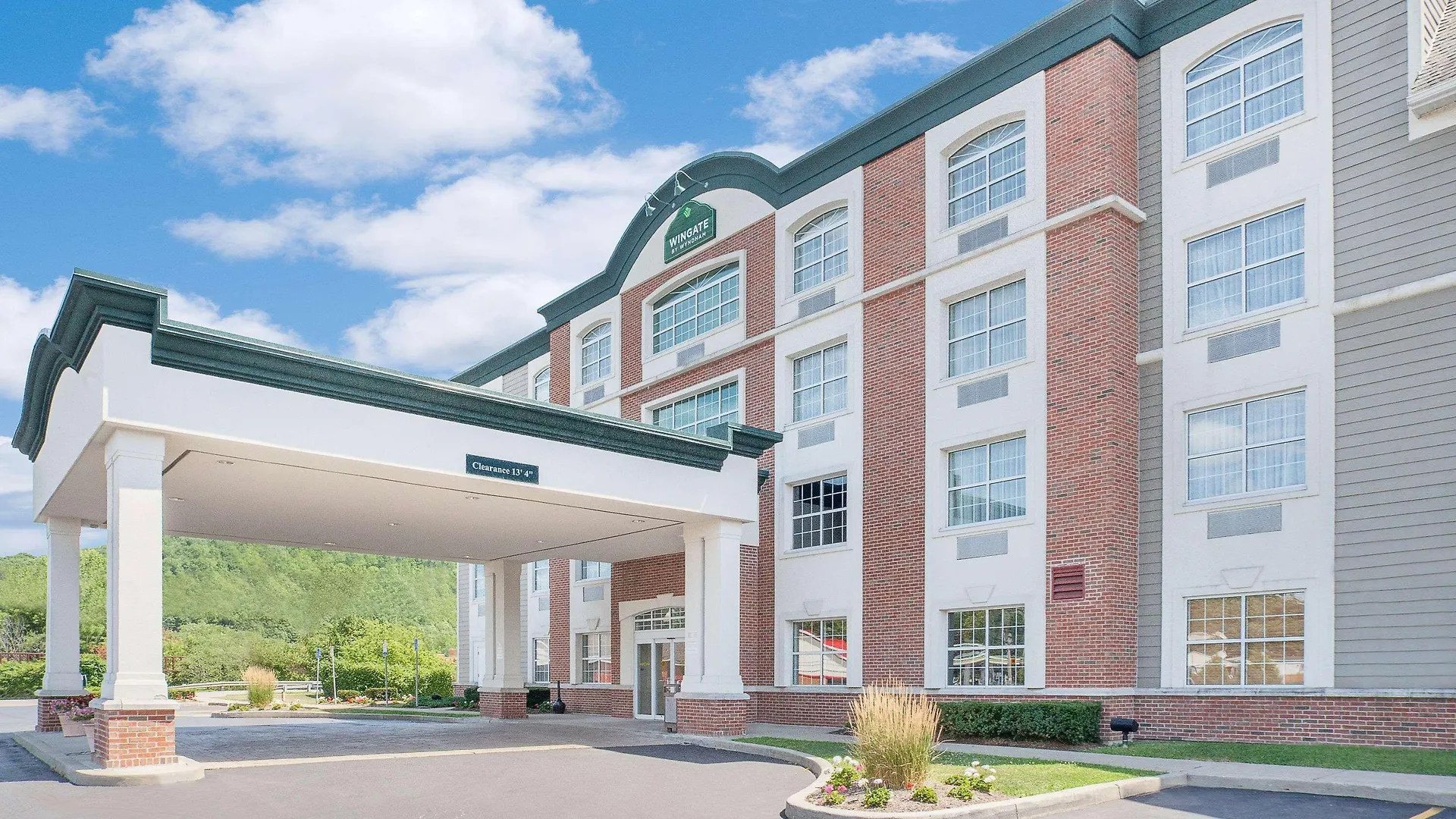 Where to Stay in Upstate New York: 15 Best Family Hotels