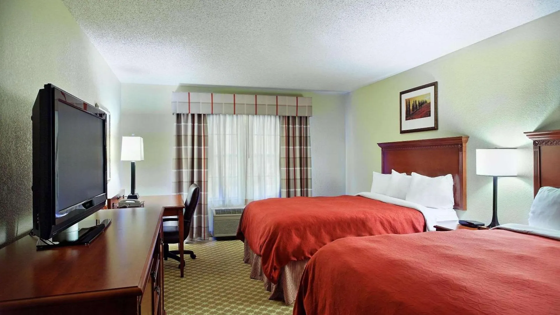 14 Best Hotels in Illinois for Every Type of Traveler