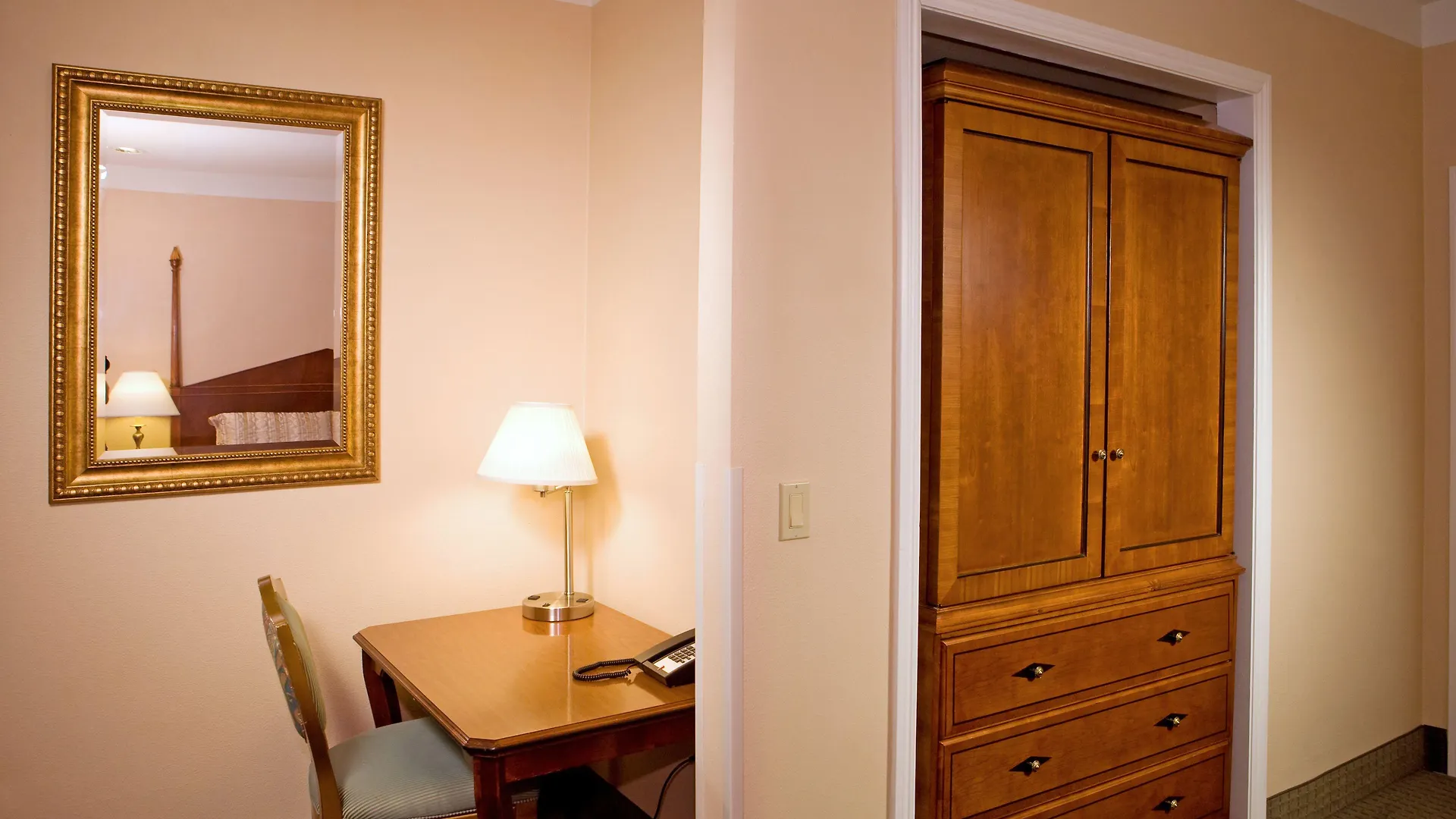 Staying in LA Metro: 4 Hotels Compared for Every Trip