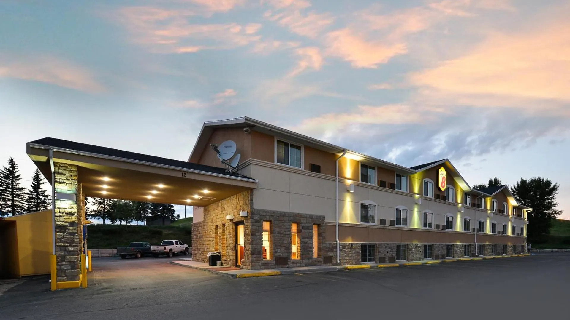 7 Airport Hotels Close to Souris Valley Humane Gaming