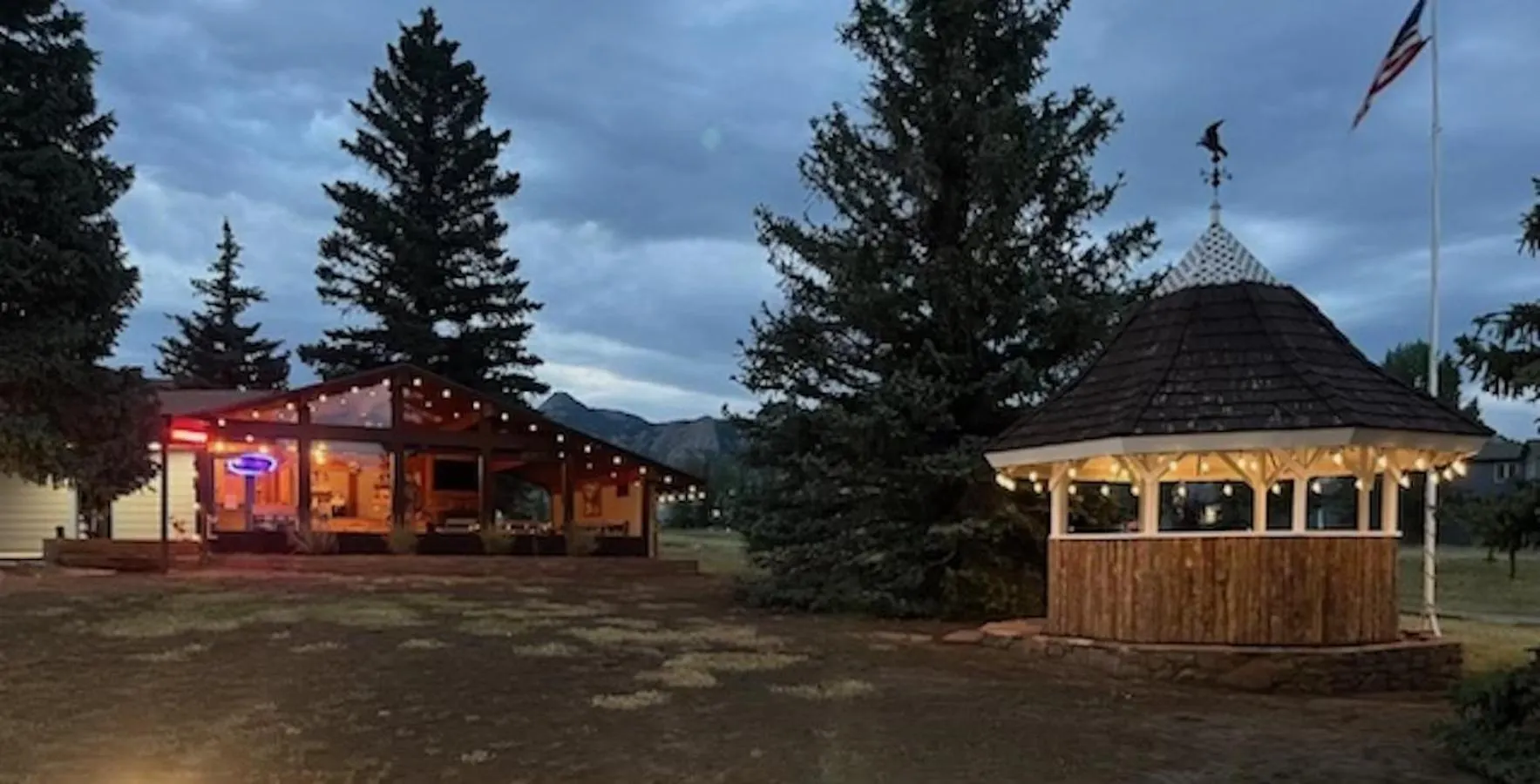 Staying In Roosevelt National Forest: 15 Budget Hotels Compared