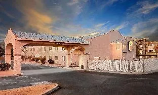 5 Smart Central Hotels in Joshua Tree Worth Booking