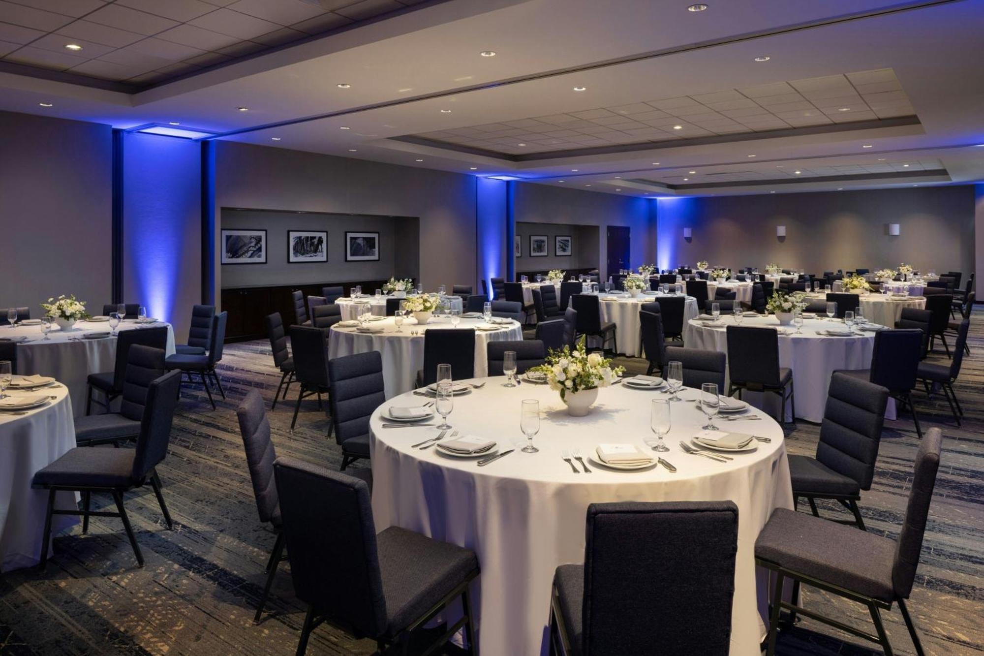 14 Top-Rated Romantic Hotels In Streeterville, Chicago