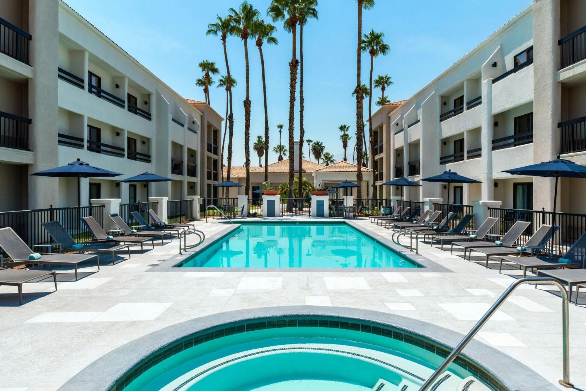 Where to Stay Near Mt San Jacinto: 15 Airport Hotels in Palm Springs