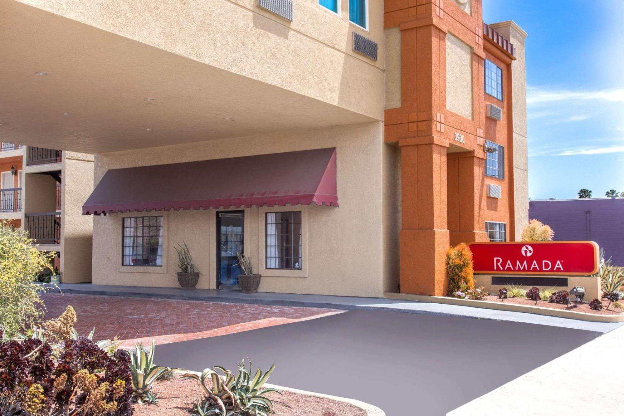 15 Business Hotels Near Sony Pictures Studios for Easy Access