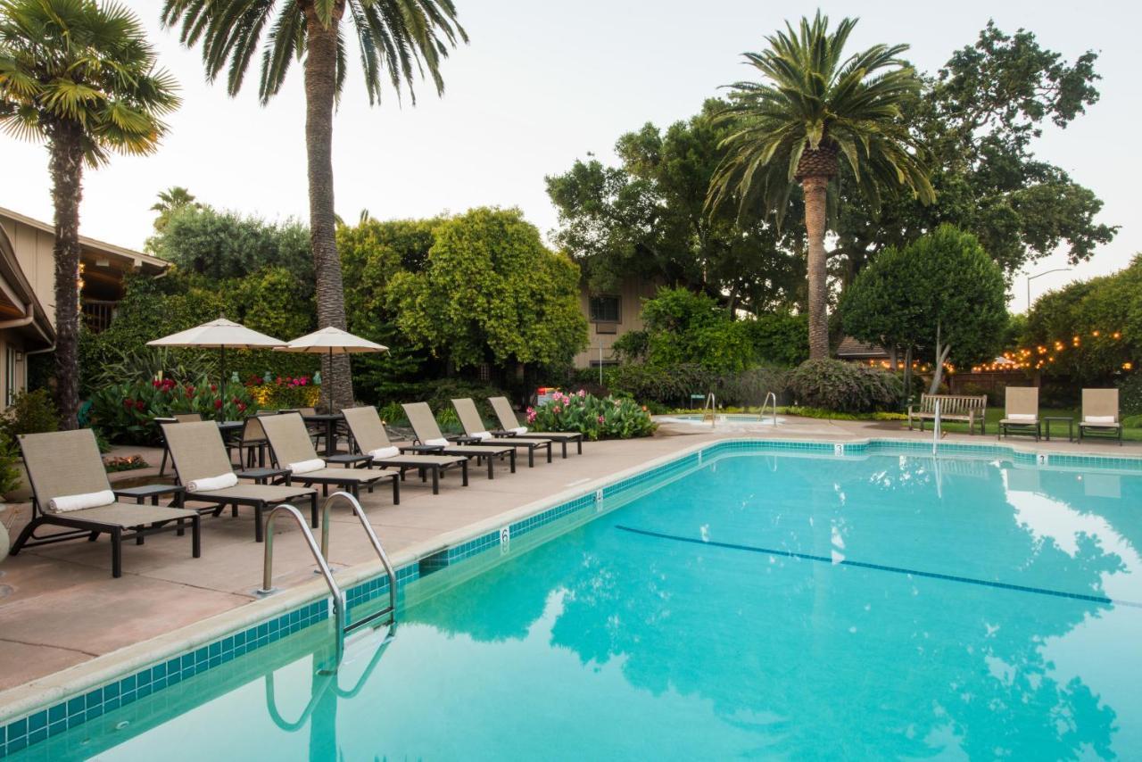 Where to Stay for Less: 13 Budget Hotels in California North Coast