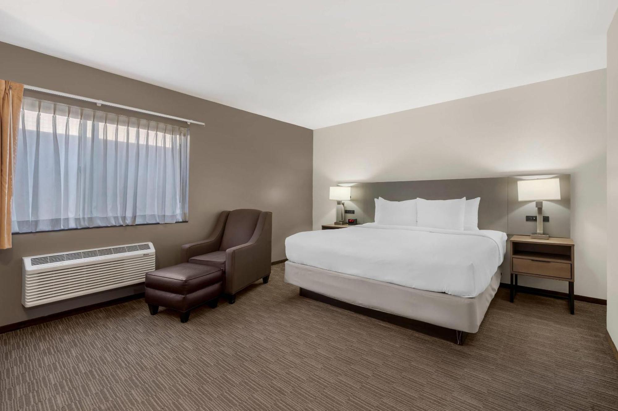 6 Affordable 2-Star Hotels Near LAX That Actually Deliver