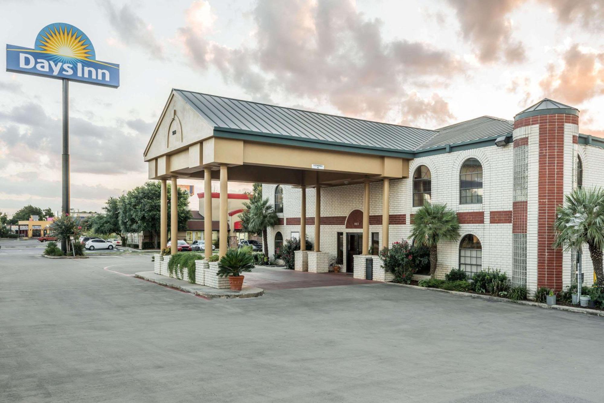 7 Days Inn Stays in Texas Wine Country Worth Booking
