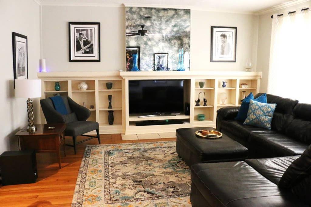 11 Holiday Home Hotels in Texas Worth Booking Now