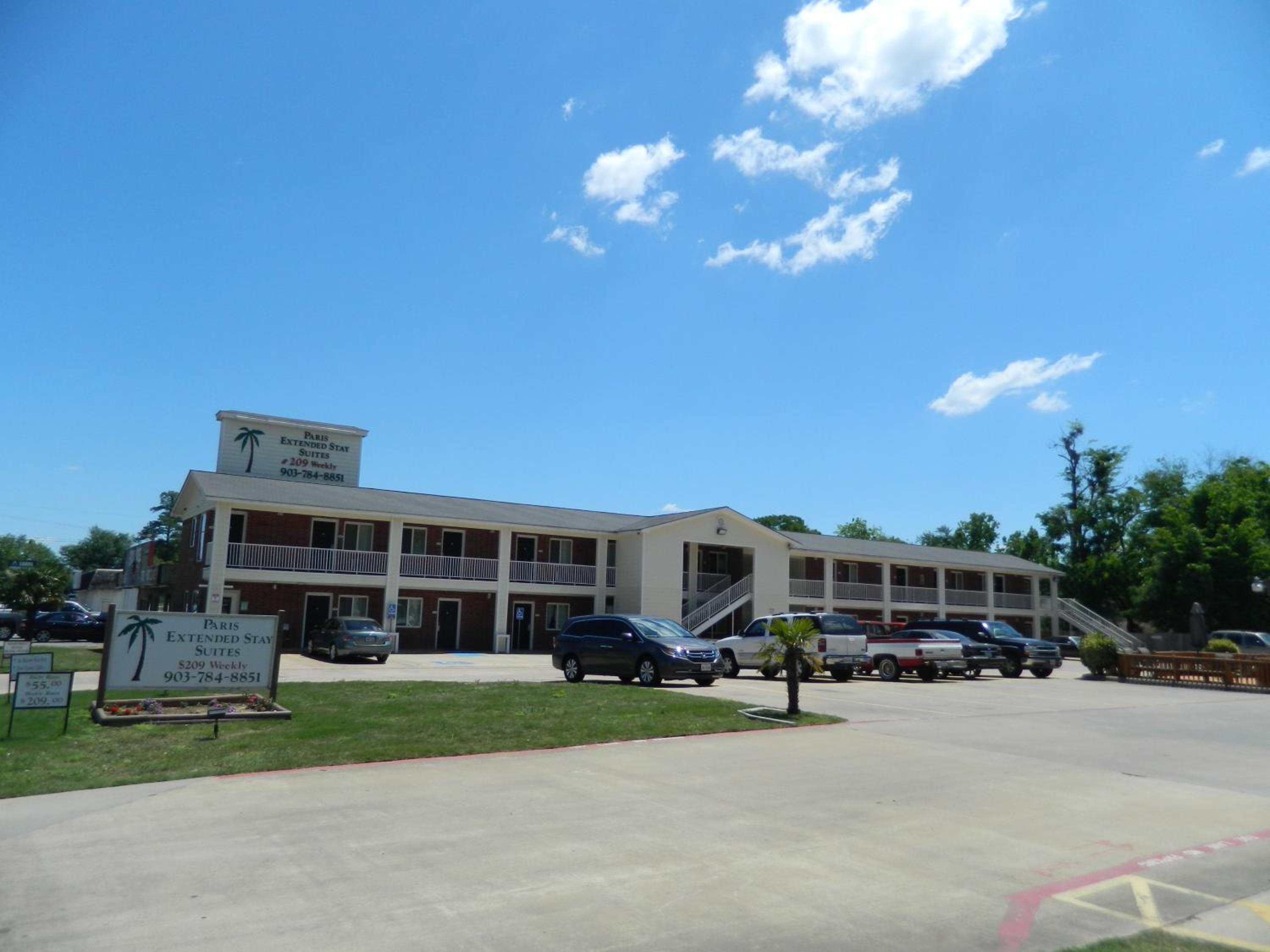 Staying In Texas Wine Country: 8 Leisure Hotels Compared